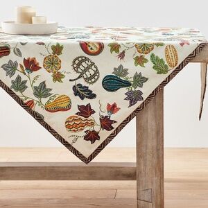 Pottery Barn Aldo Pumpkin Runner